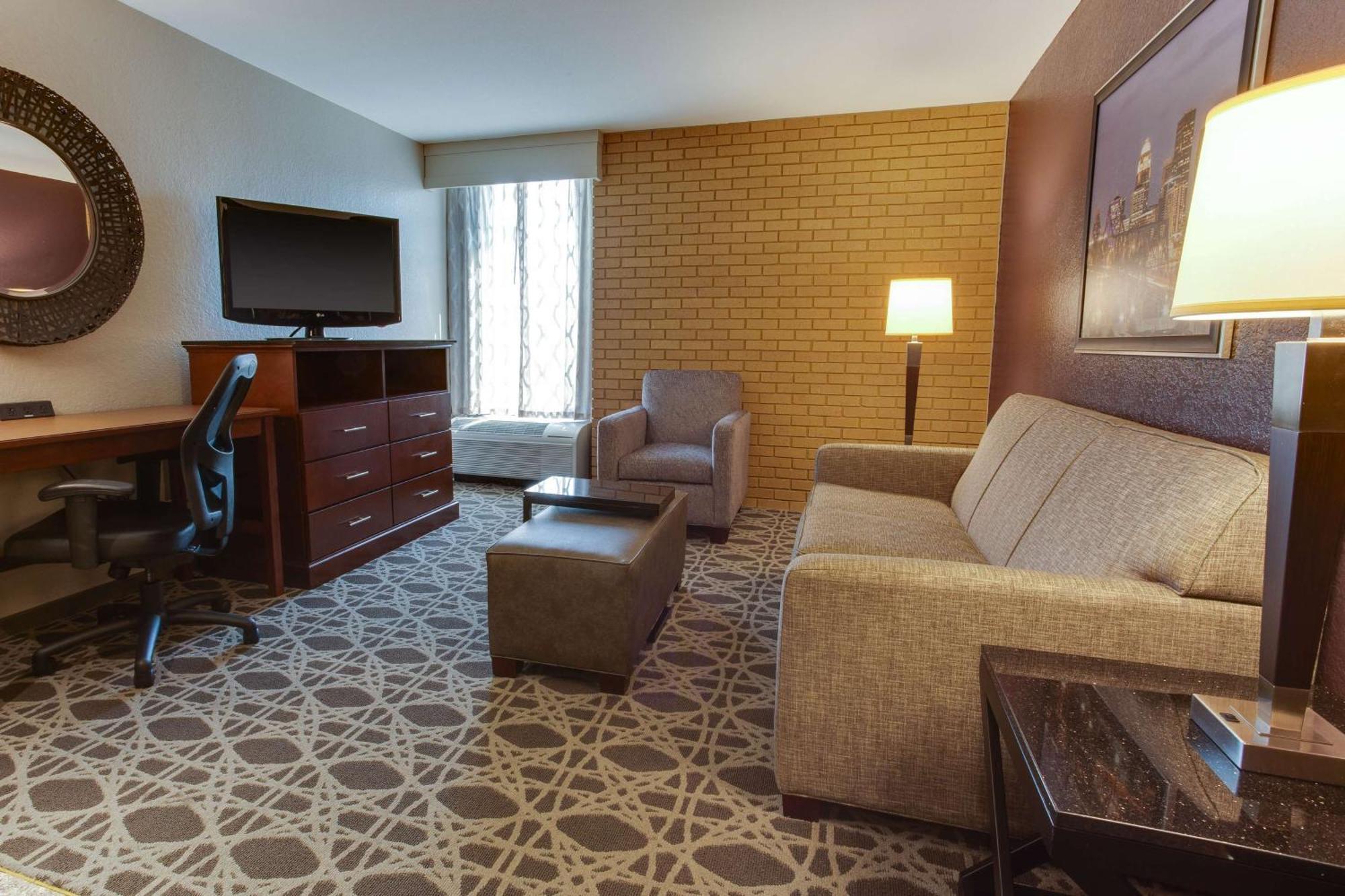 Drury & East Hotel Louisville