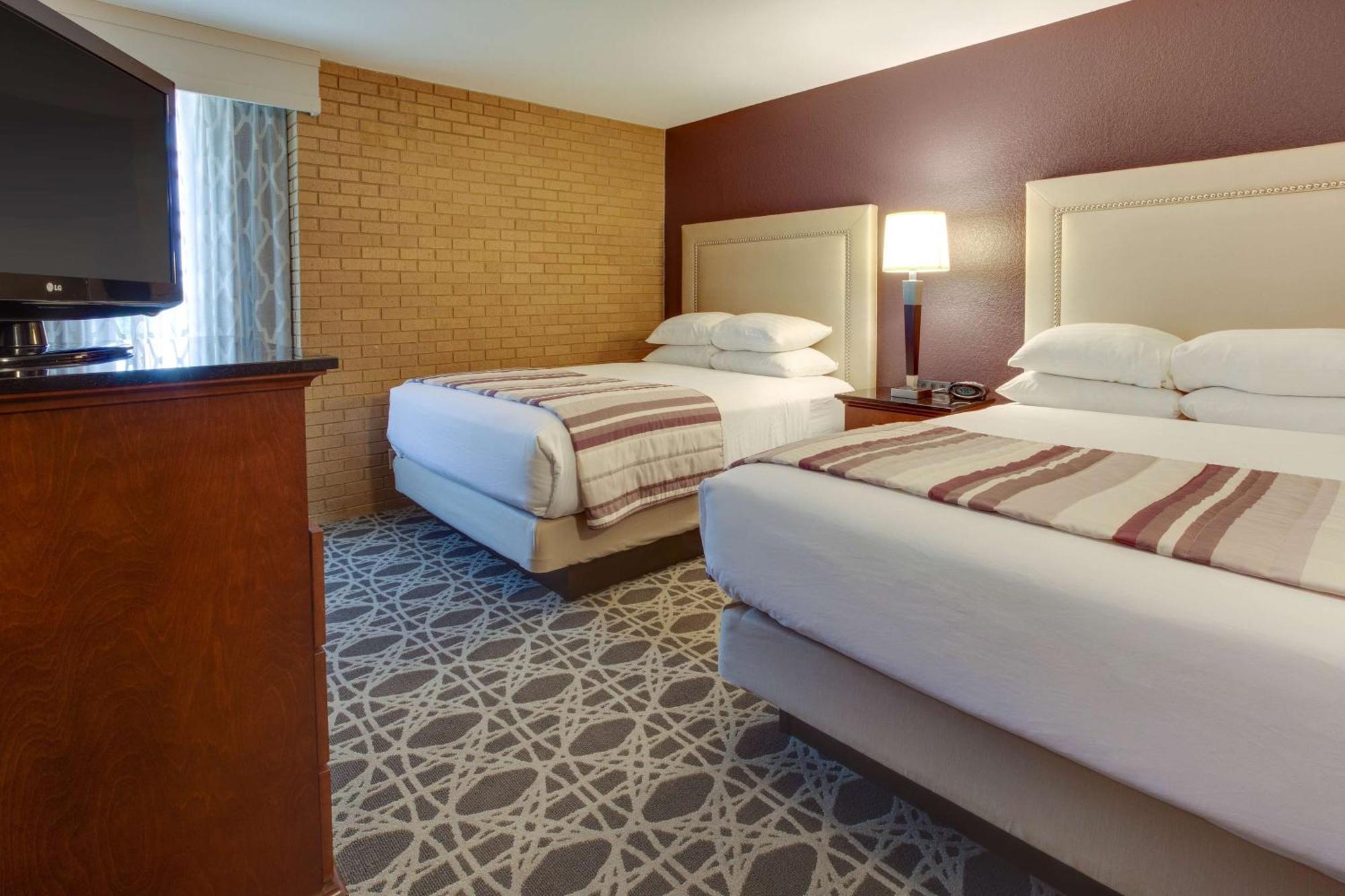 Drury & East Hotel Louisville
